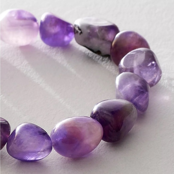 NWT Crystal Bracelet - Picture 2 of 3